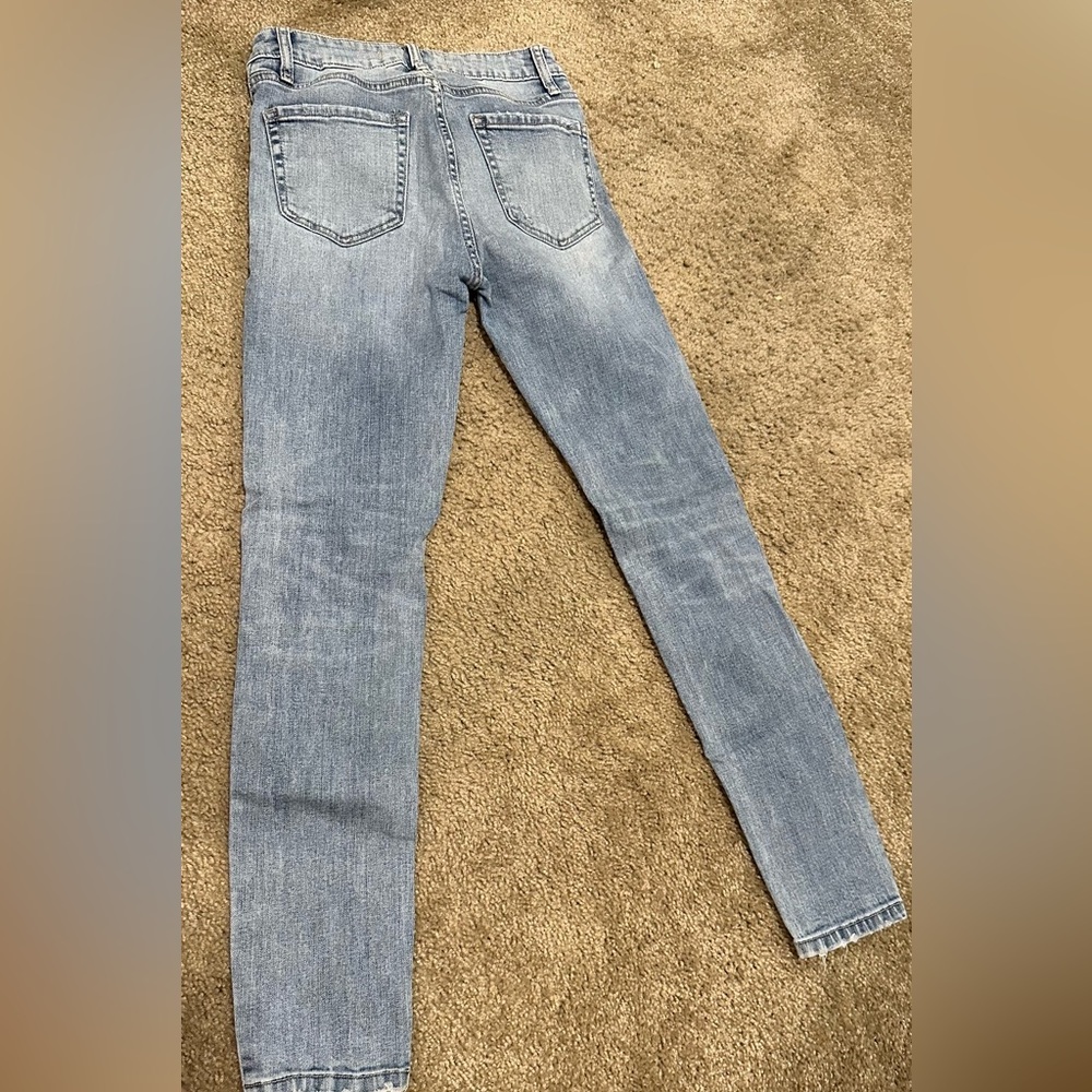 Skinny Ripped Jeans - Picture 3 of 6